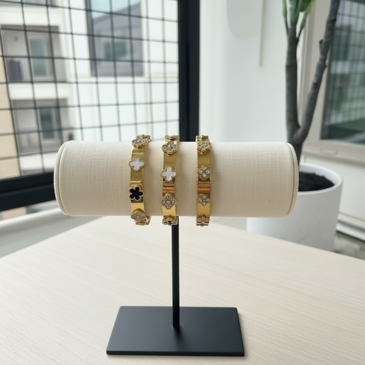 Golden Clover Set