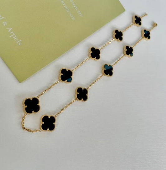 Clover Necklace